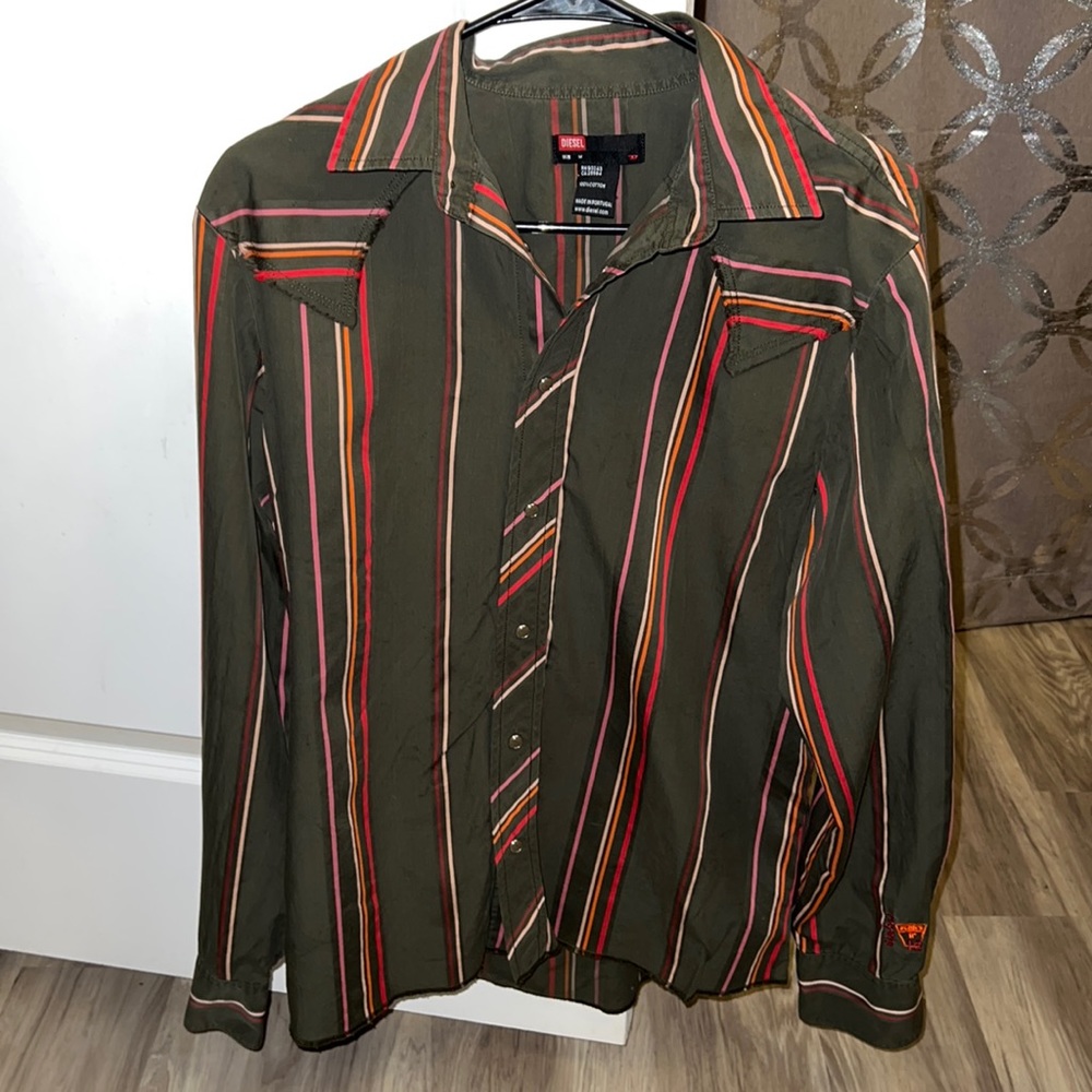 Diesel Button-Up